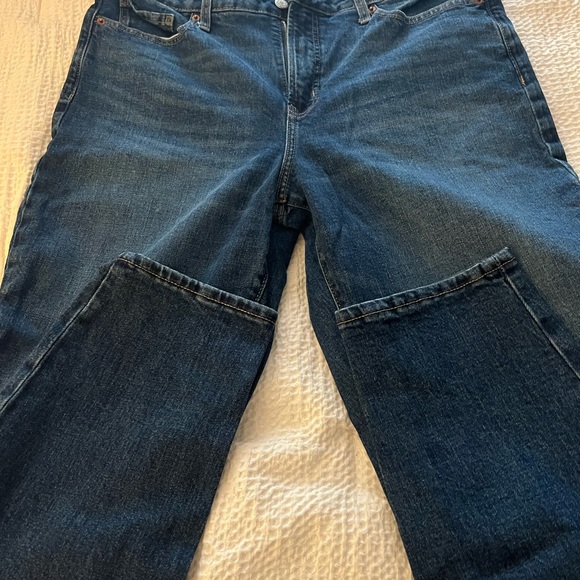 NWOT Old Navy OG Straight High Rise Jeans - Picture 3 of 3
